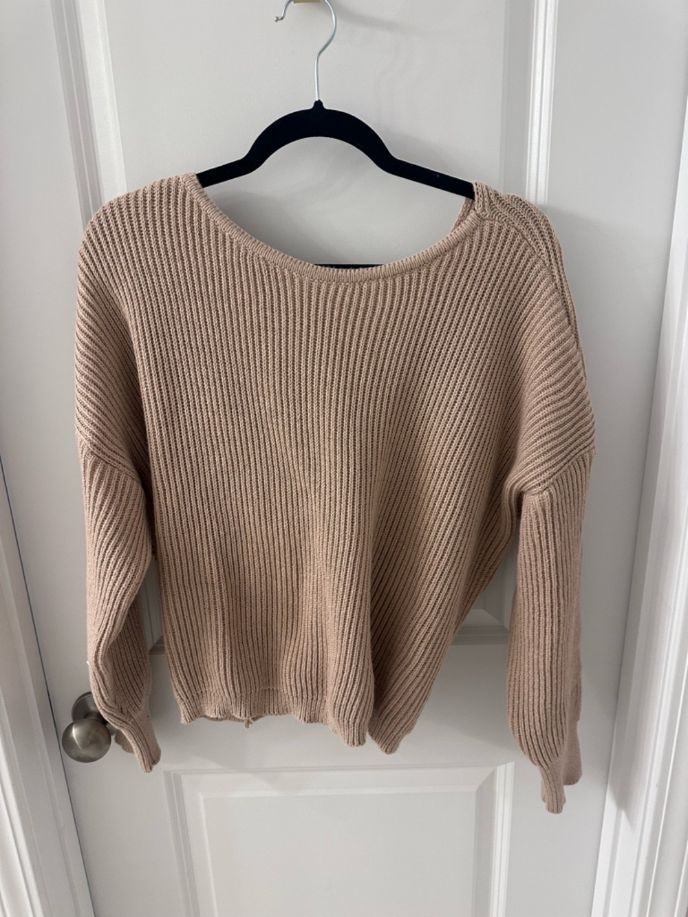 Cozy Neutral Ribbed Crossback Sweater - Cream